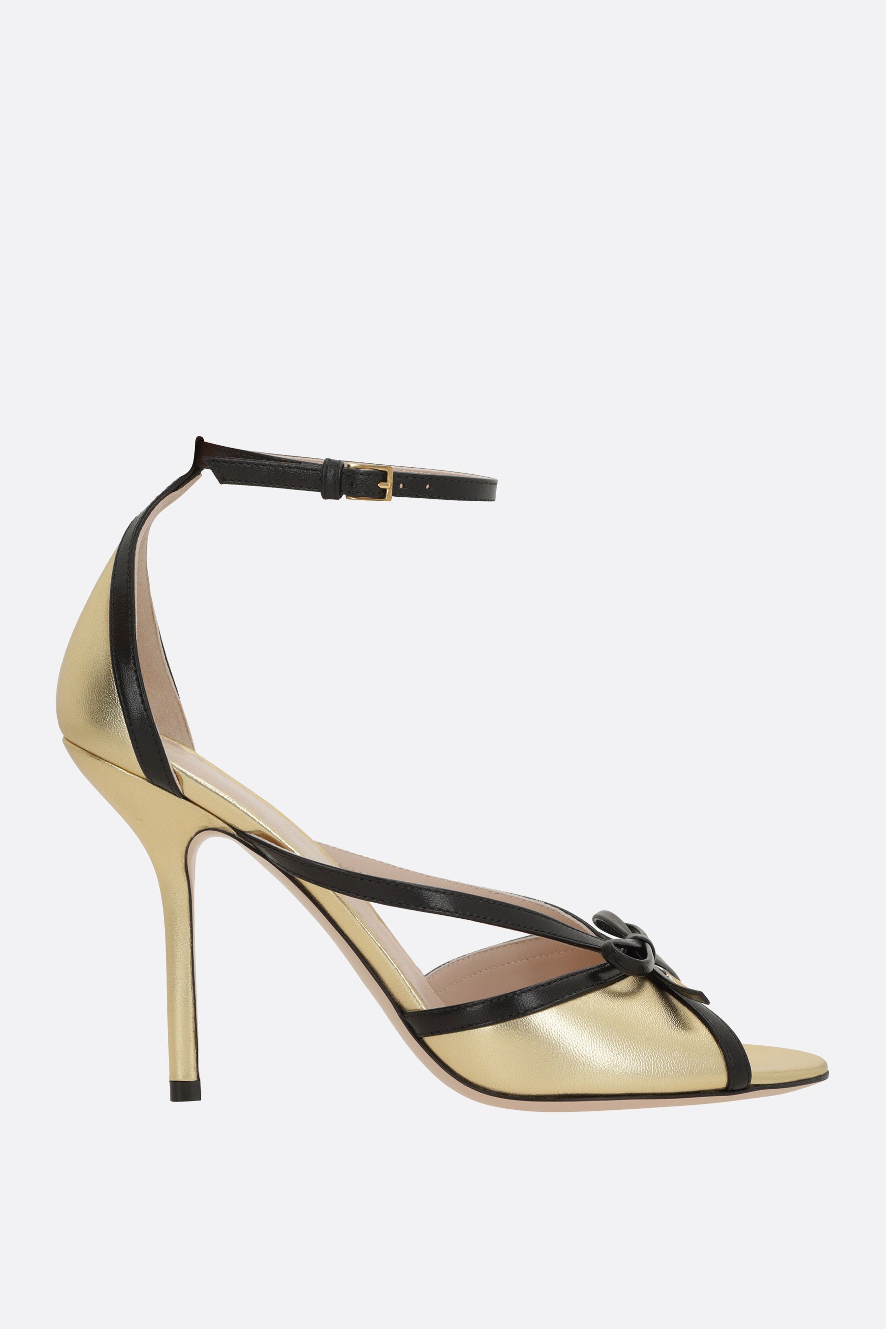 Bepointy sandals in laminated leather