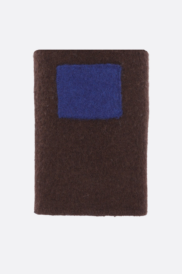 wool and cashmere scarf