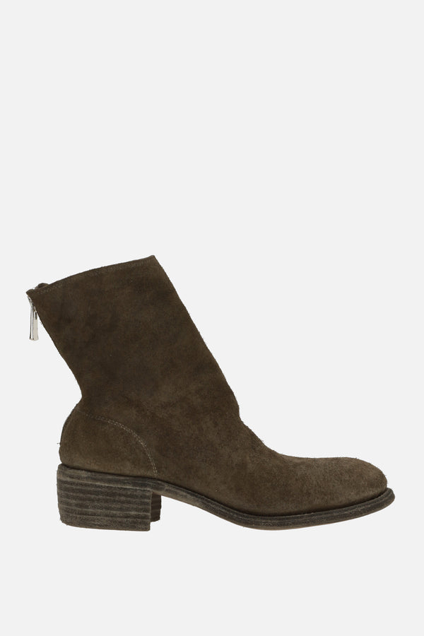 zipped ankle boots in vintage suede
