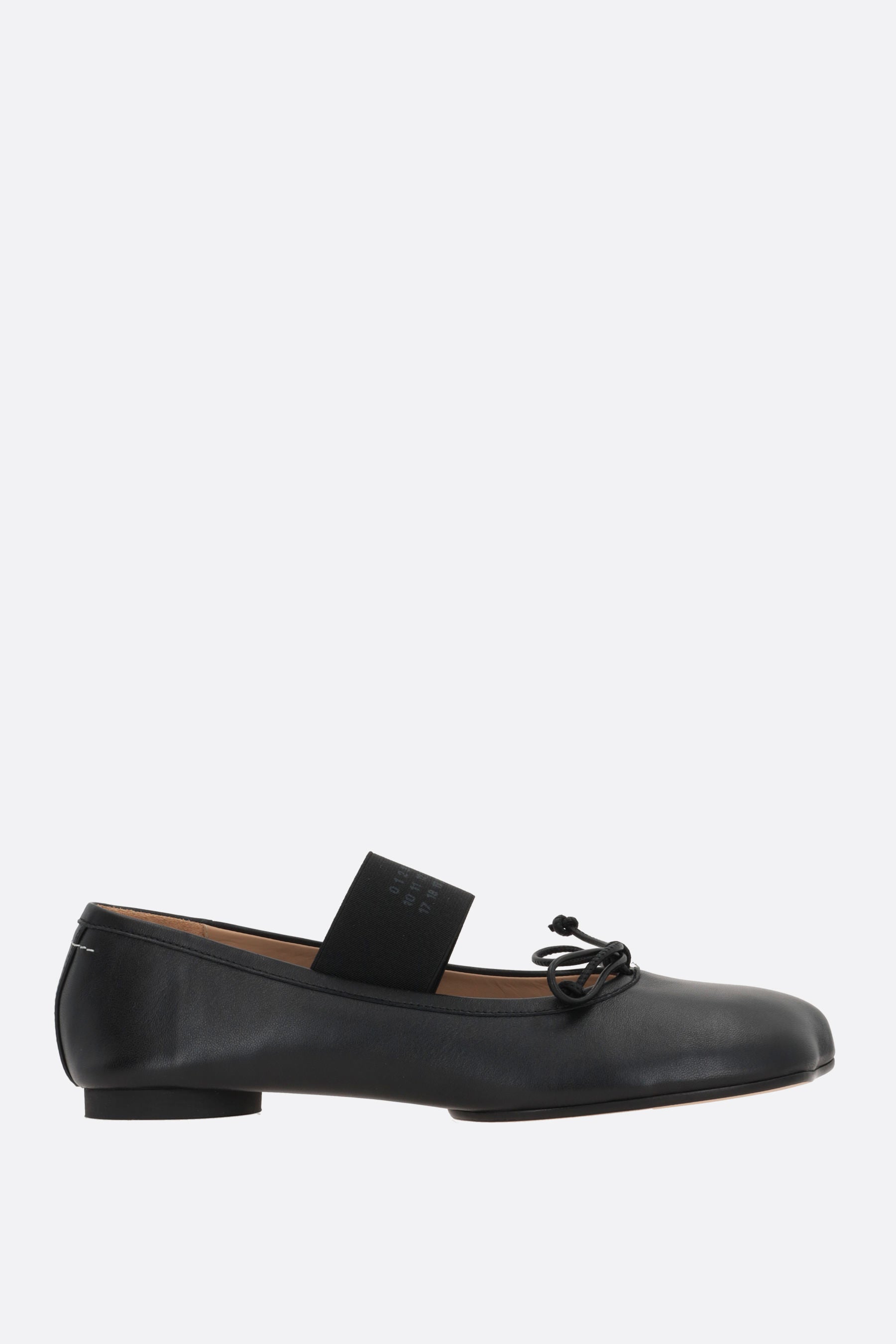 Anatomic ballerinas in nappa