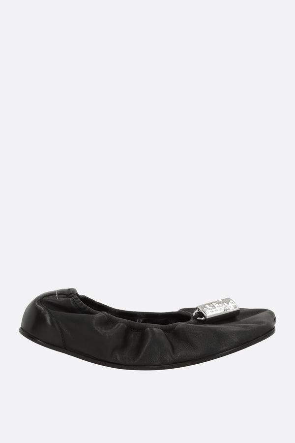 Anatomic ballerinas in nappa