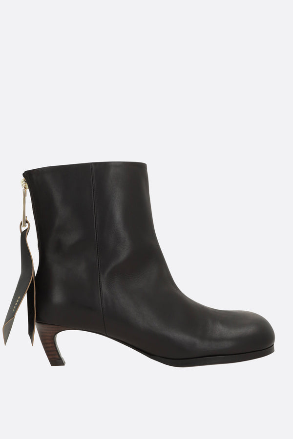 stivaletto in pelle liscia