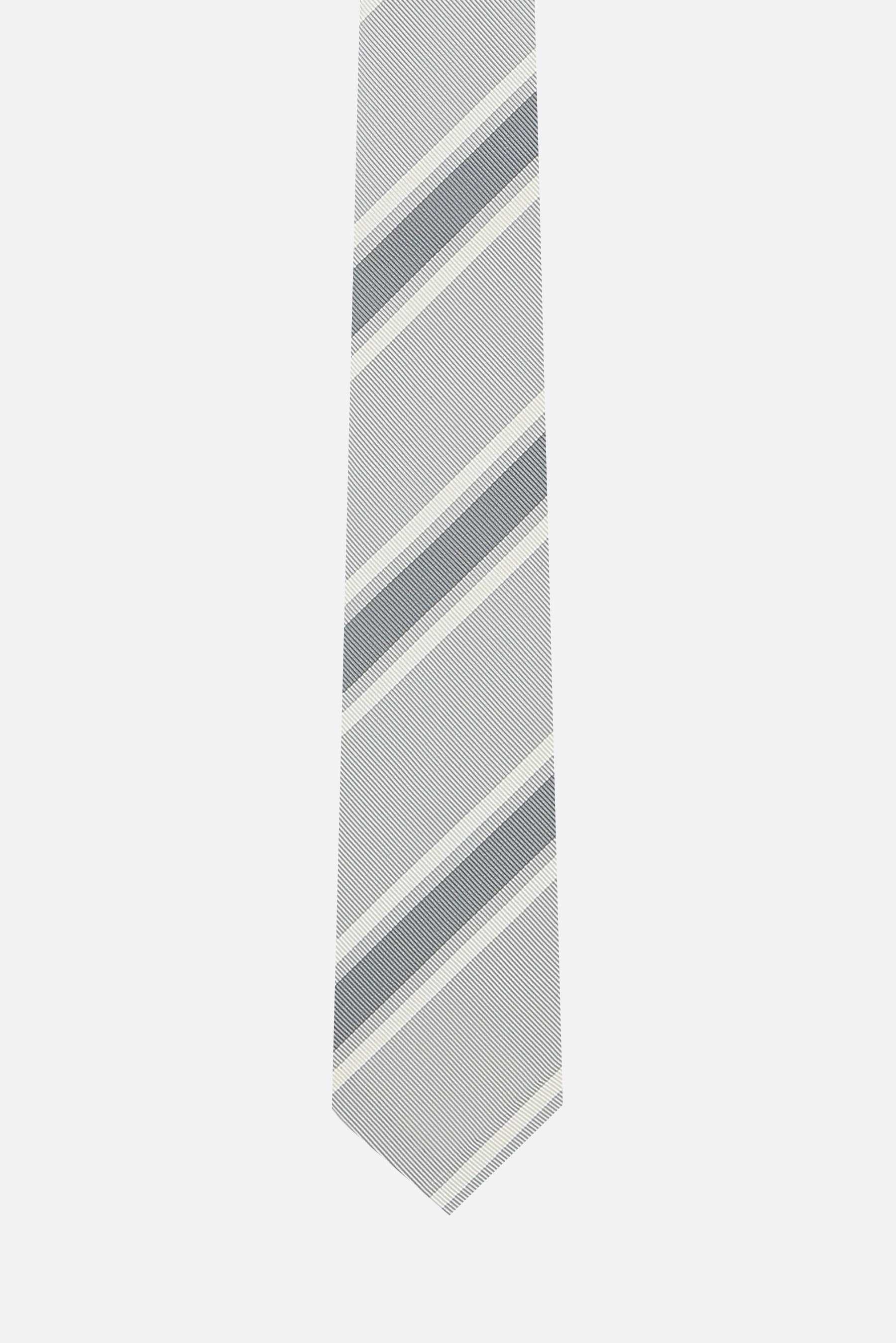twill tie with diagonal stripes