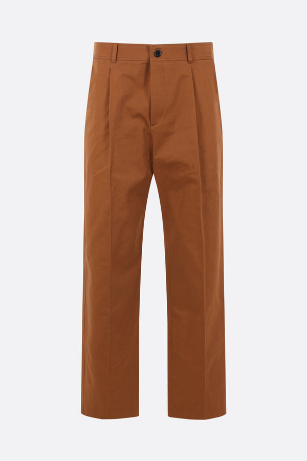 pleated trousers in gabardine