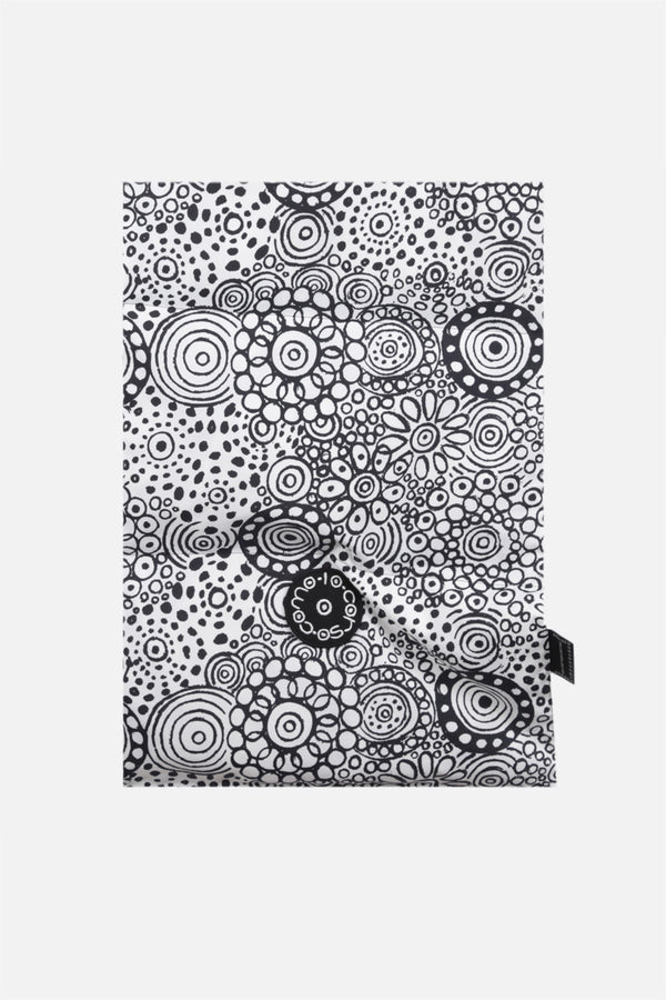 graphic print nylon padded scarf