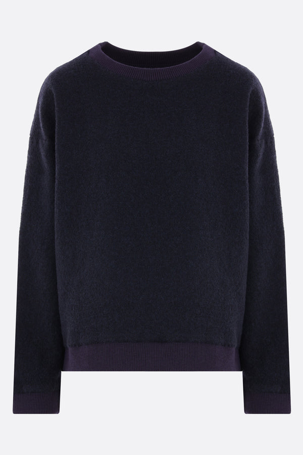 wool pullover