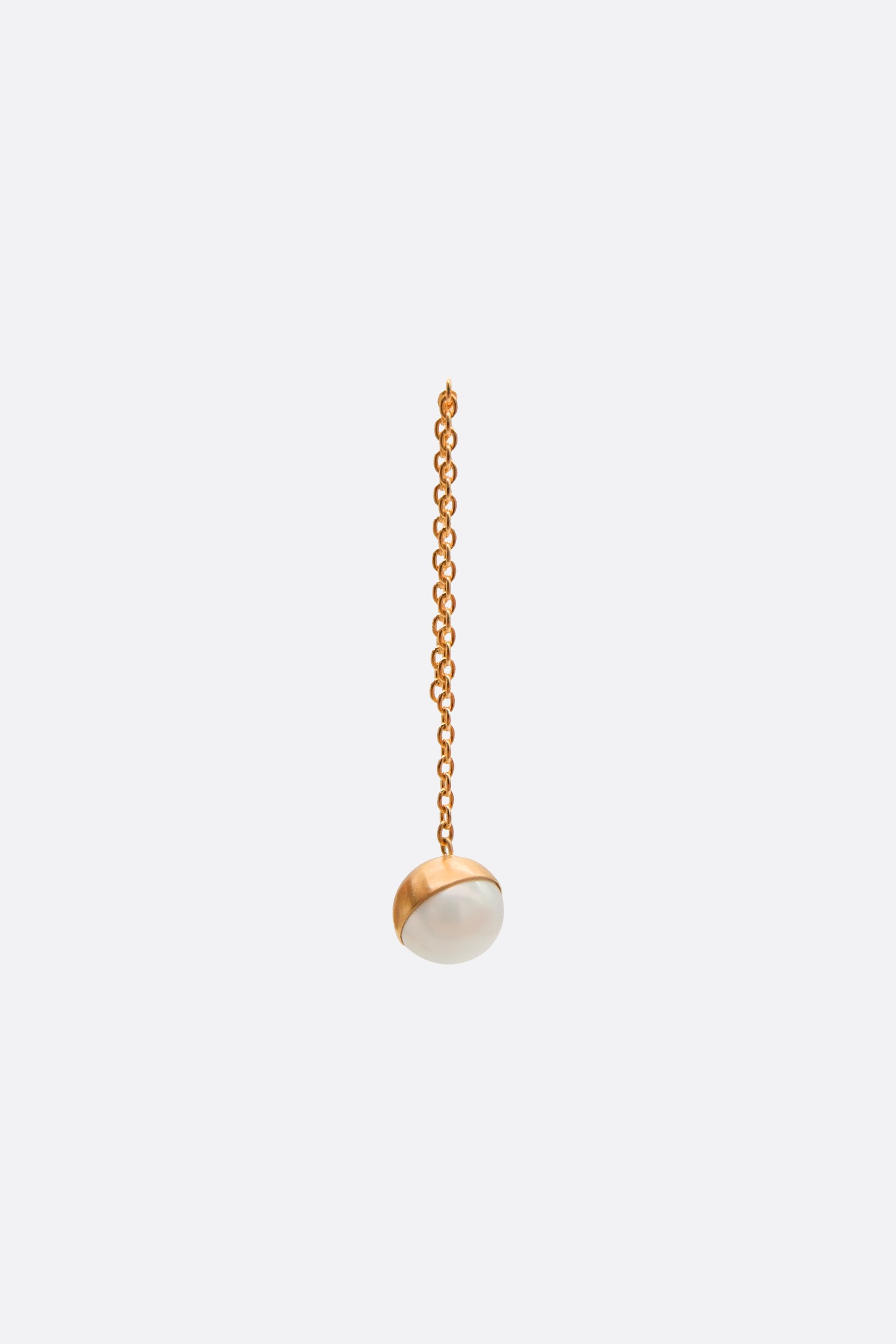 Half Pearl Chain 45° single earring