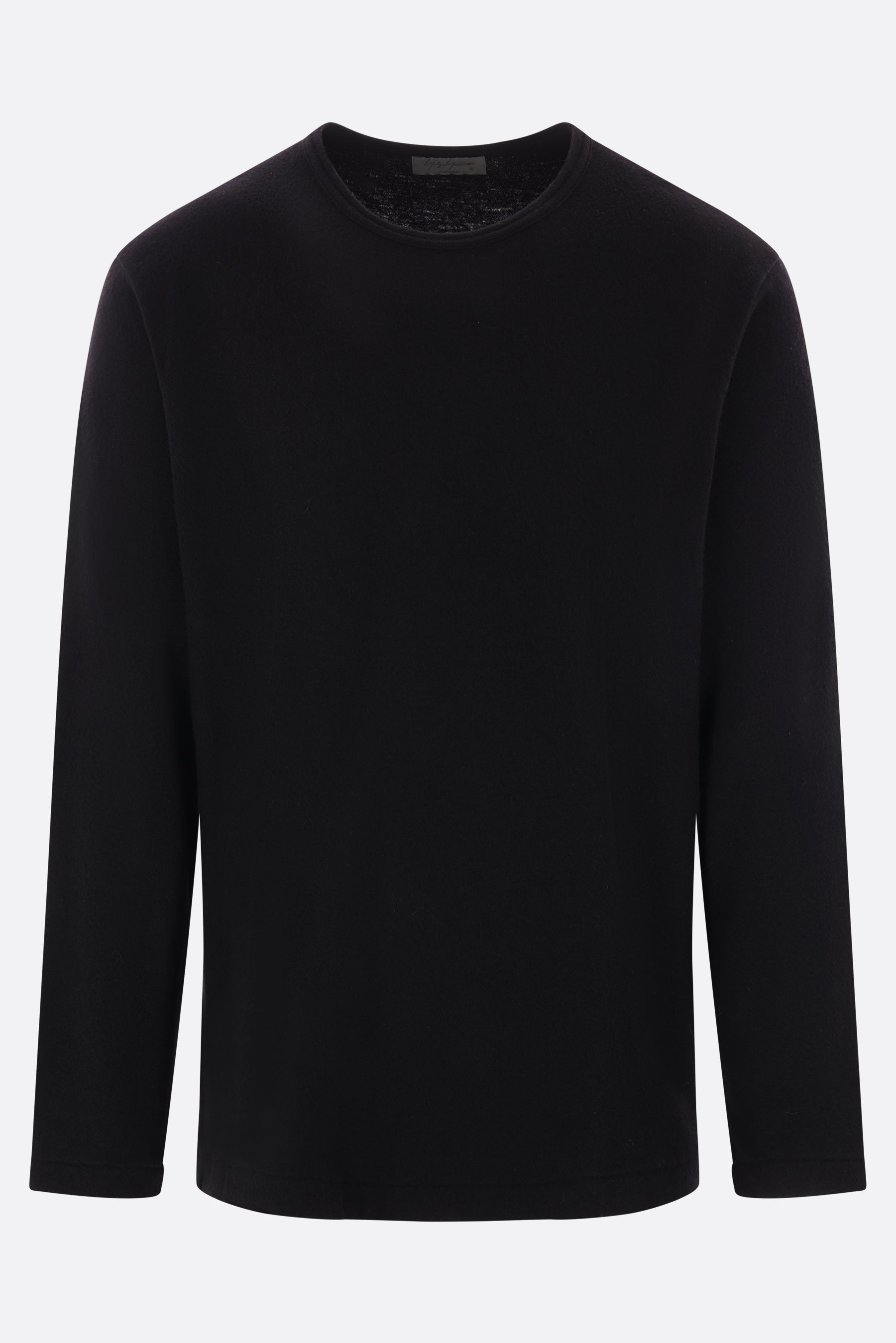 lightweight black t-shirt