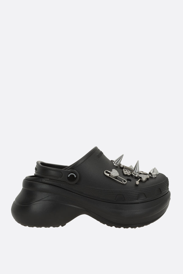 mule Crocs™ Jibbitz™ in gomma con charm