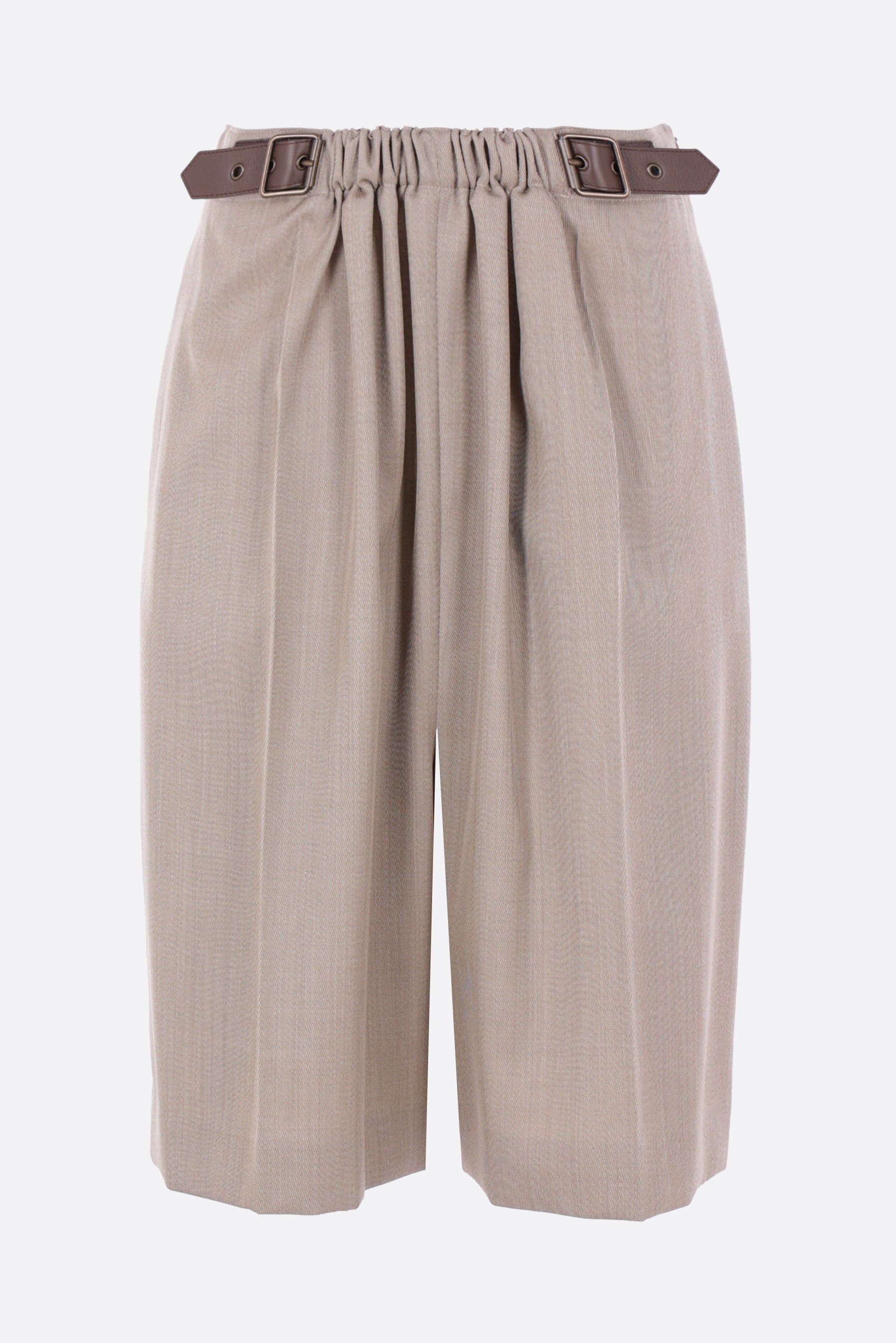 belted shorts in wool