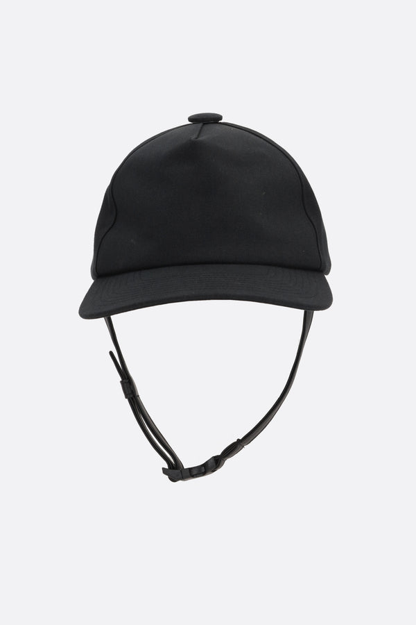 riding cap in gabardine