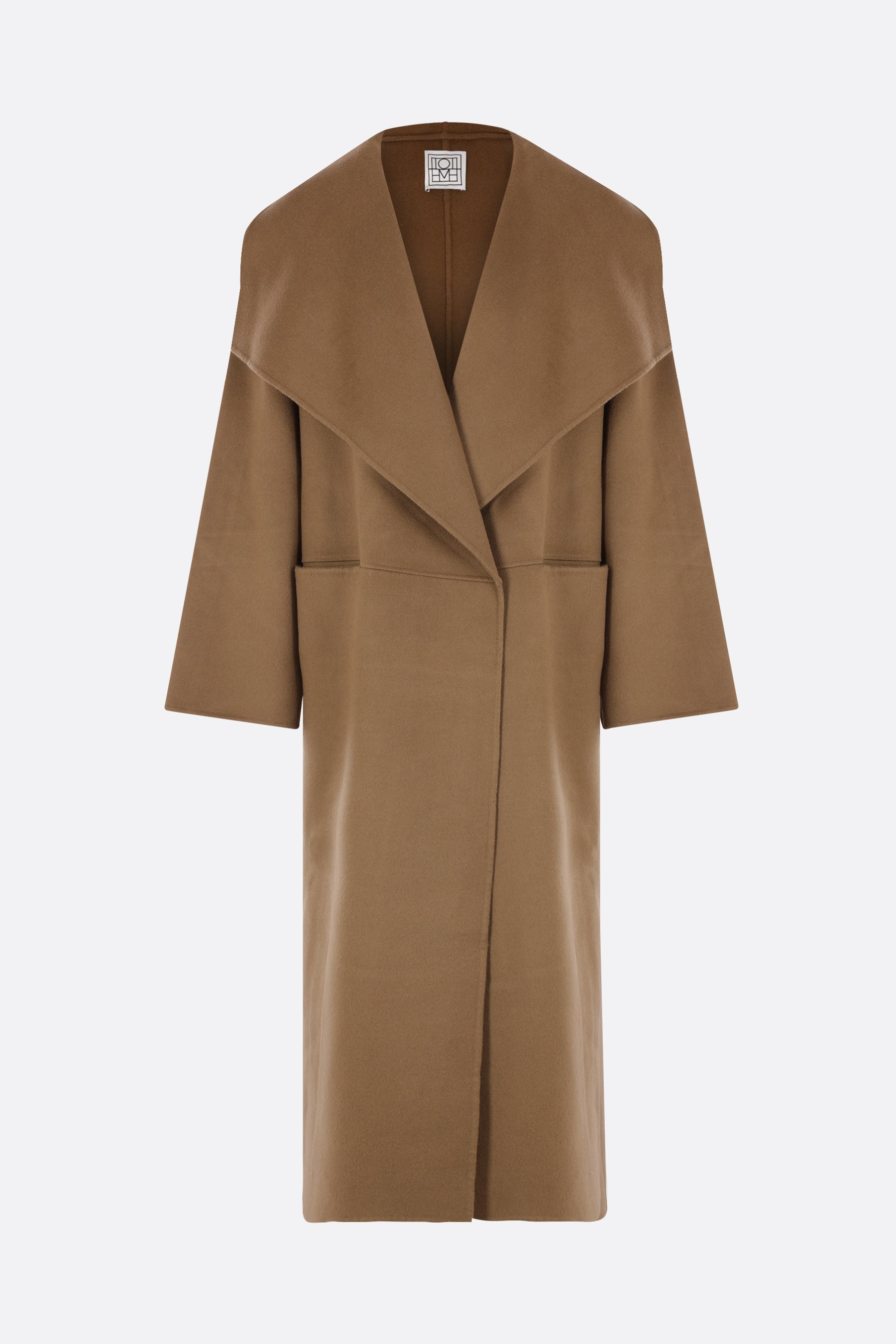 oversized coat in wool and cashmere