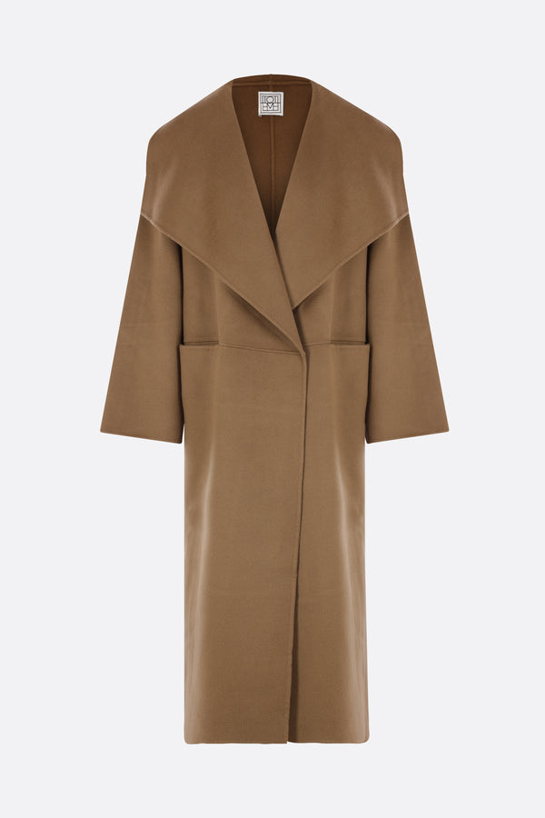 oversized coat in wool and cashmere