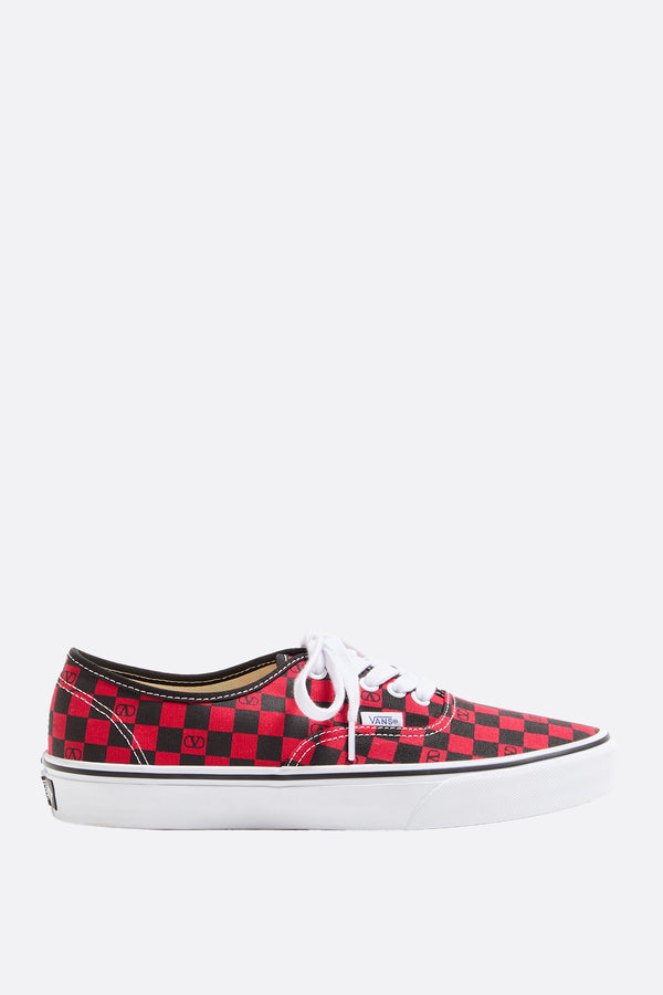 canvas sneakers with VLogo Checkerboard print