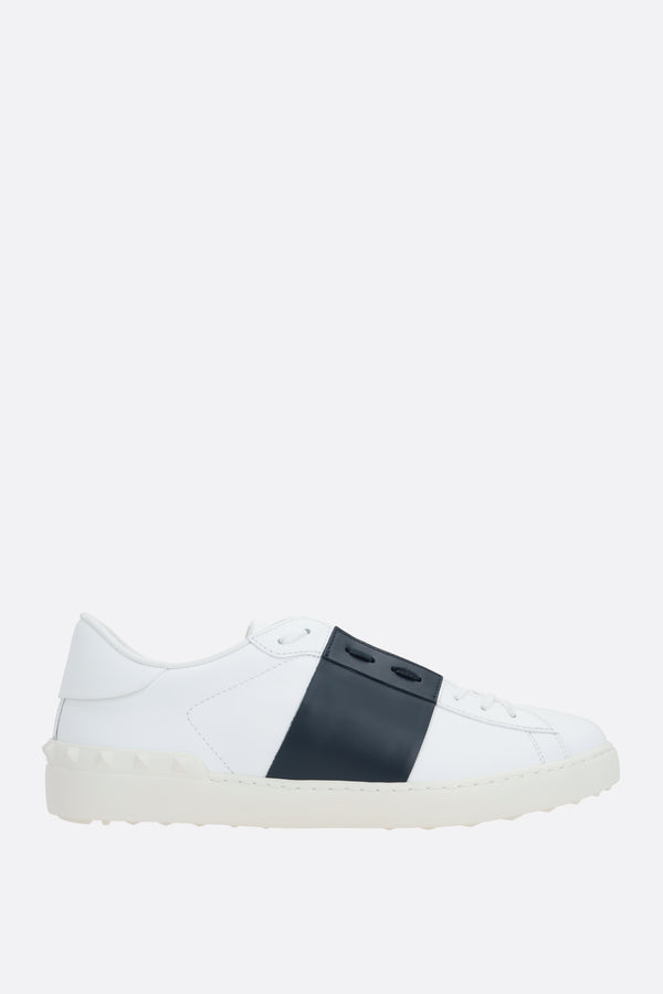 Open sneaker in smooth leather