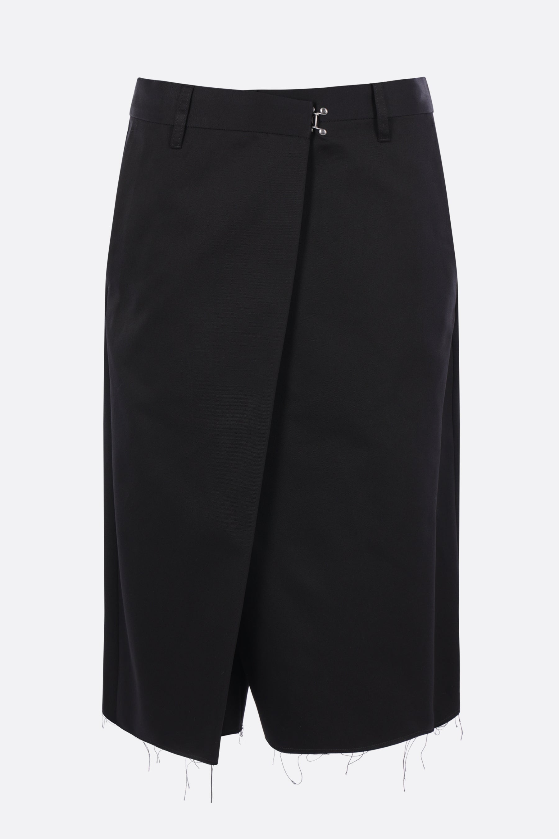 wrapped shorts in gabardine