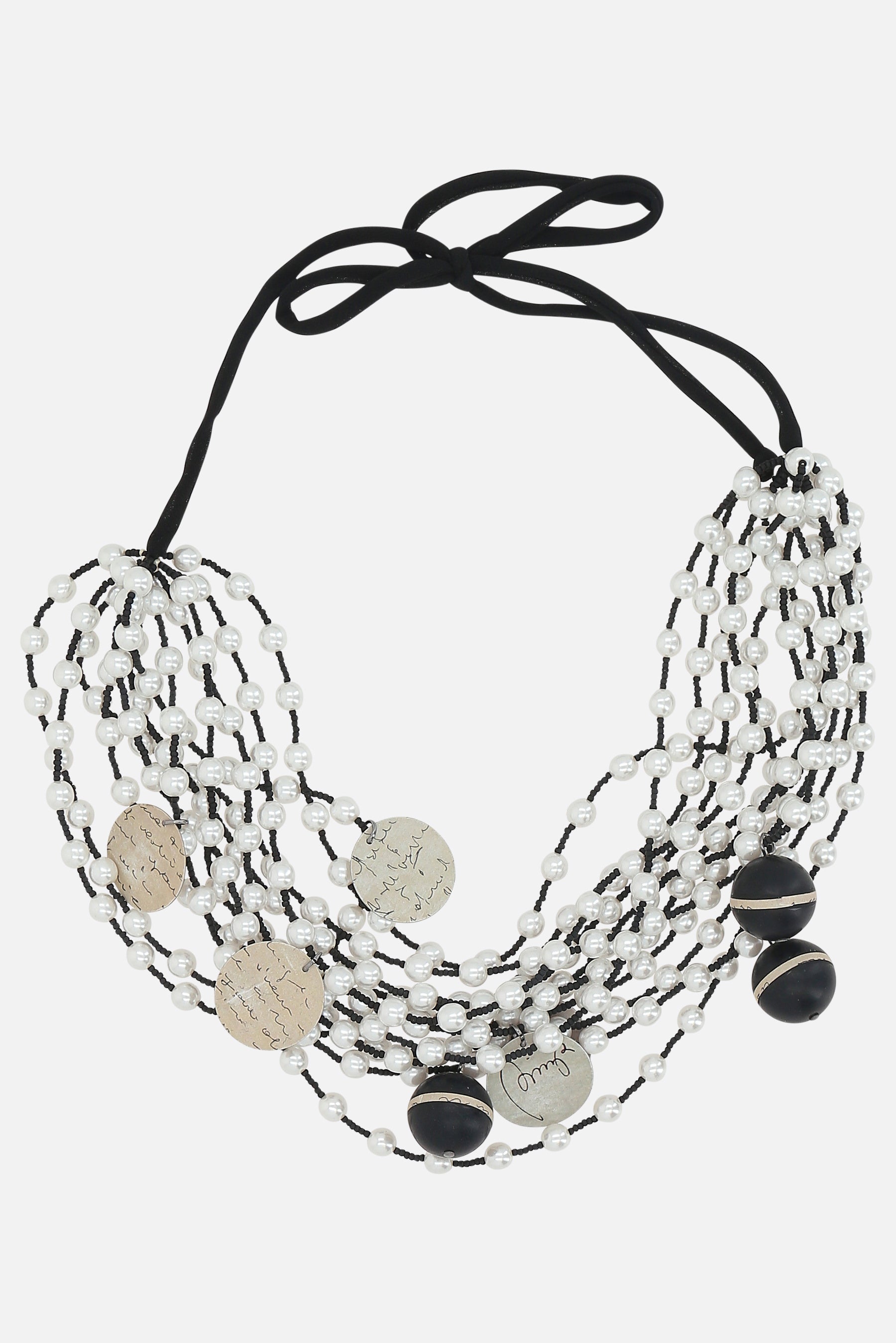 collana con fili di perle
