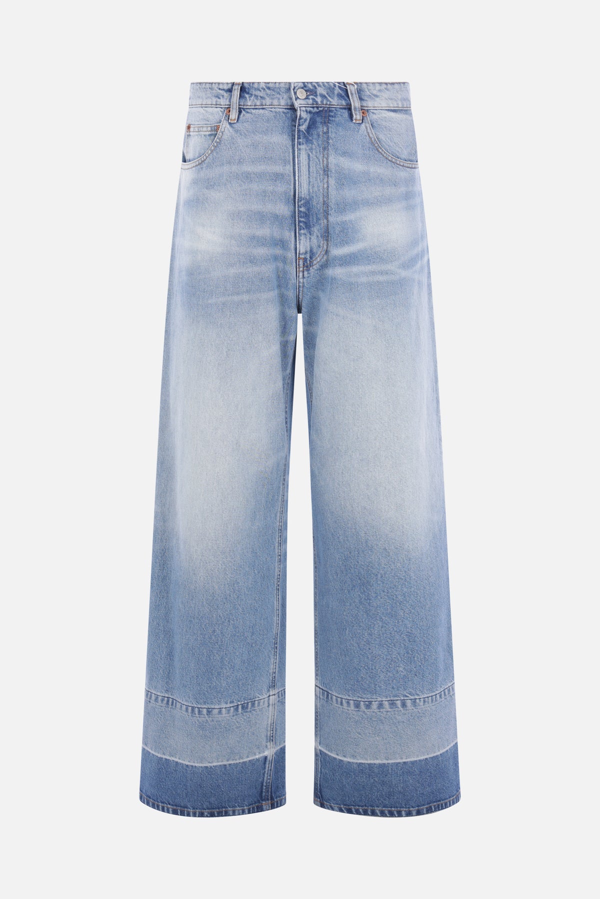 wide-leg jeans in denim