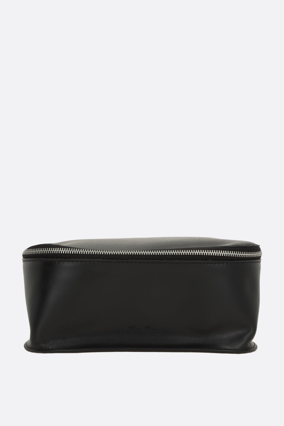 large beauty case in smooth leather