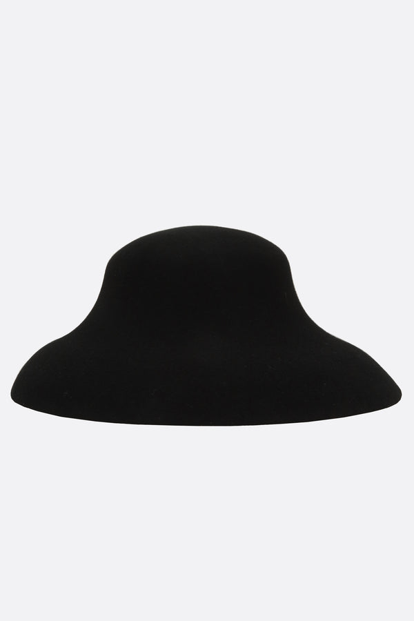 Shade hat in wool