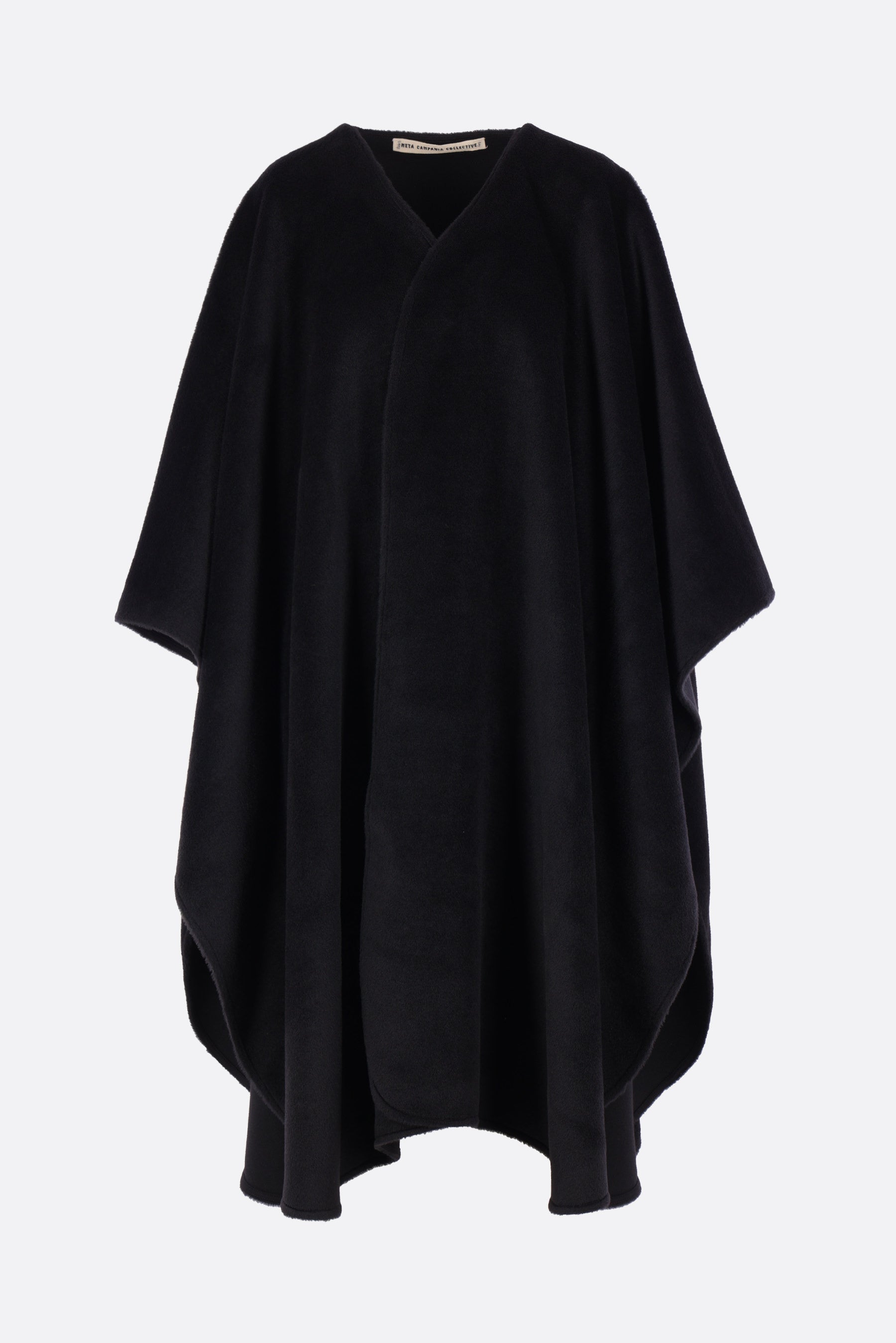 Adriana cape in alpaca and wool