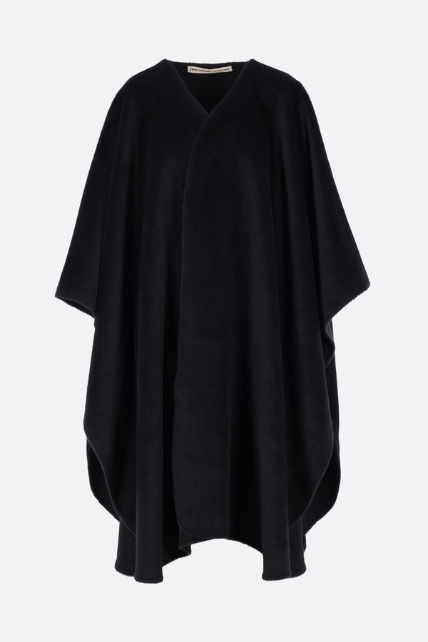 Adriana cape in alpaca and wool