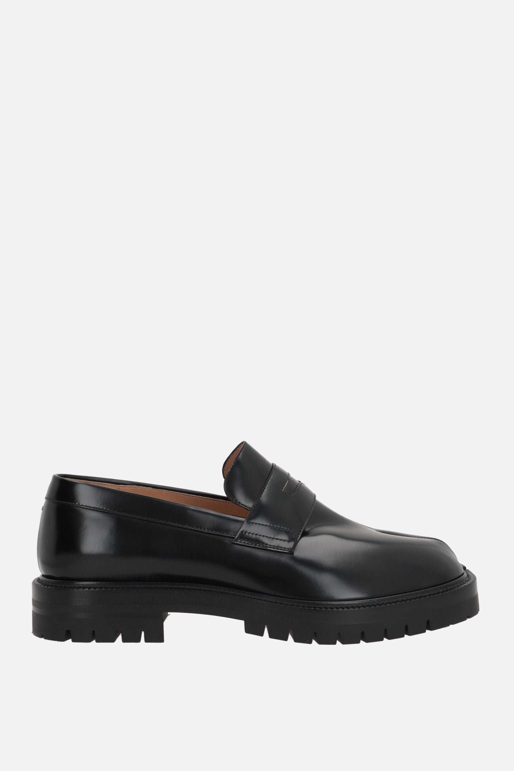 Tabi brushed leather loafers