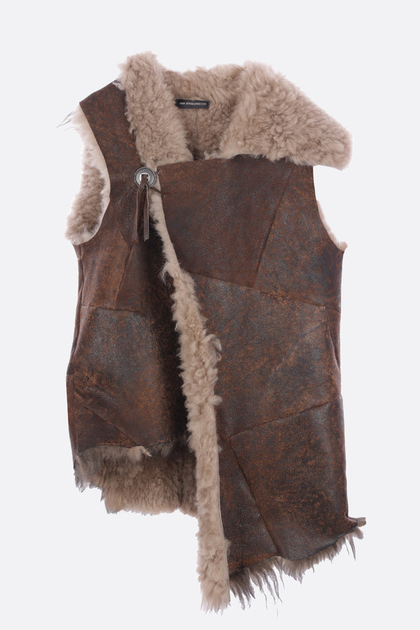 gilet asimmetrico Aleid in shearling