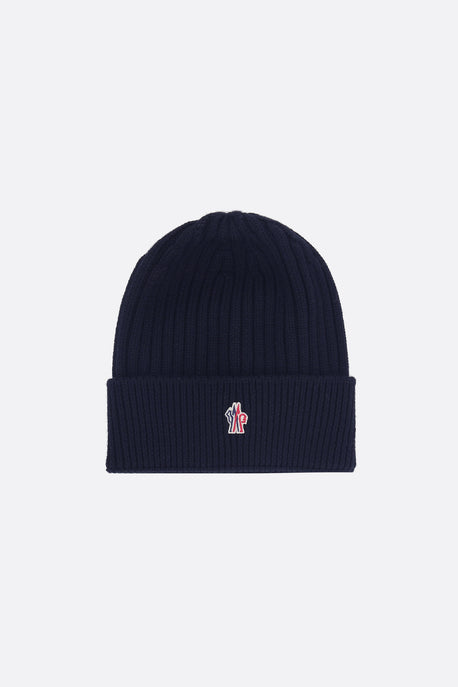 logo patch ribbed wool beanie